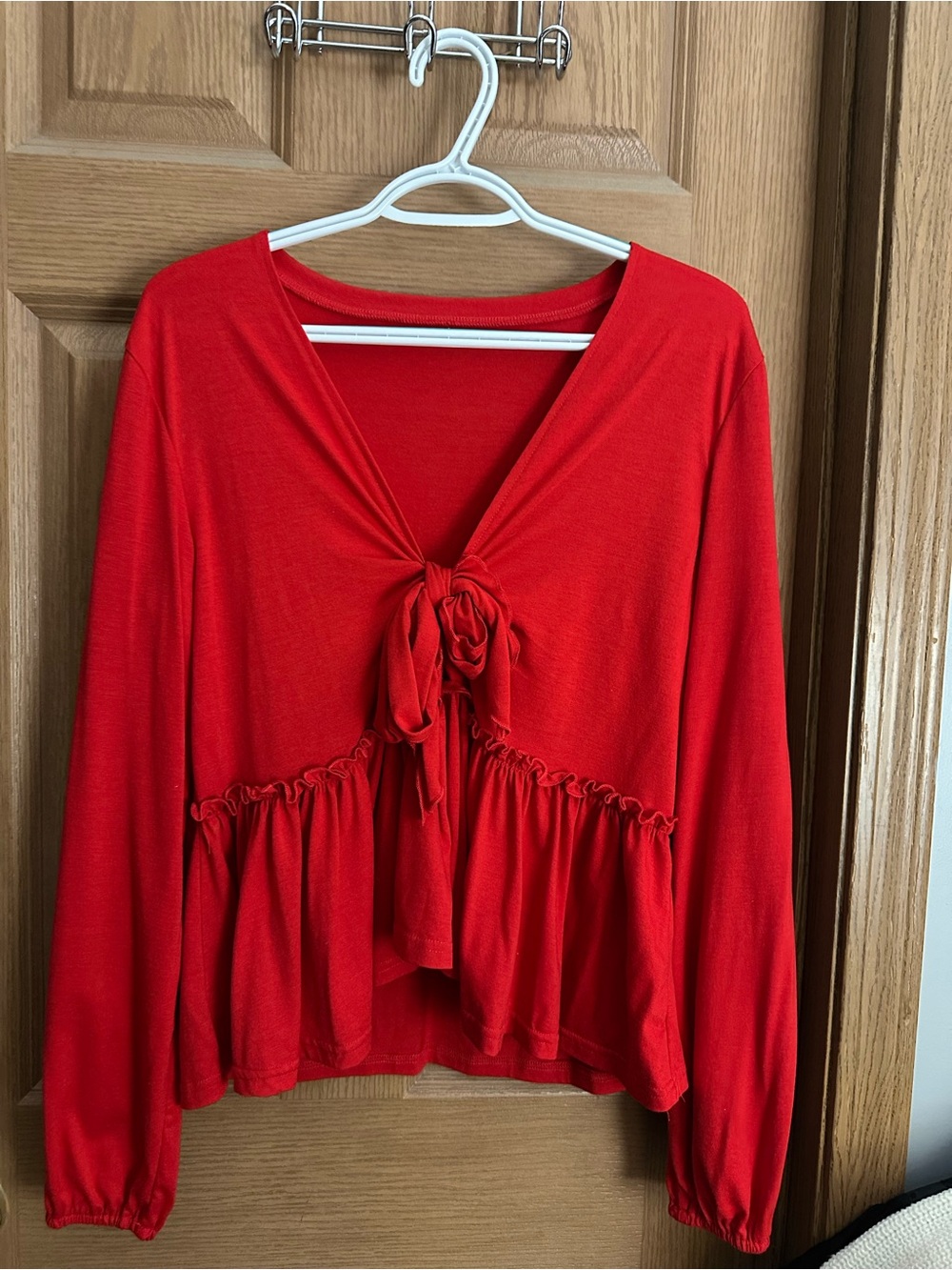 Women’s Red Long-Sleeve Tie-Front Top